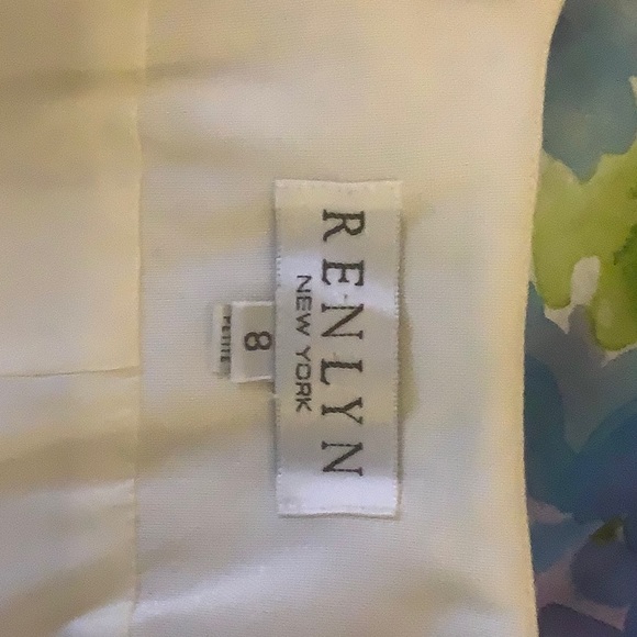 Ladies two piece suit - Picture 5 of 6